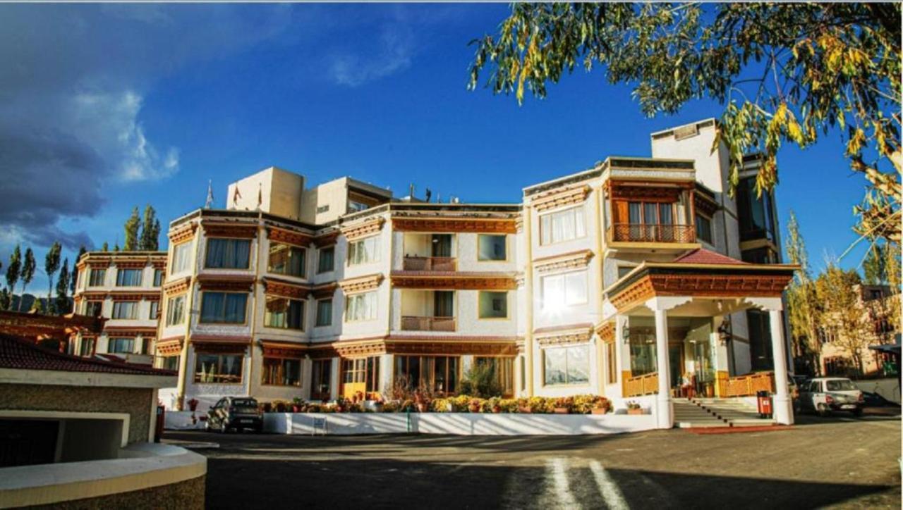 Hotel The Zen Ladakh Leh Esterno foto