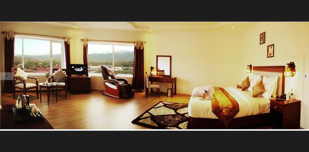 Hotel The Zen Ladakh Leh Esterno foto