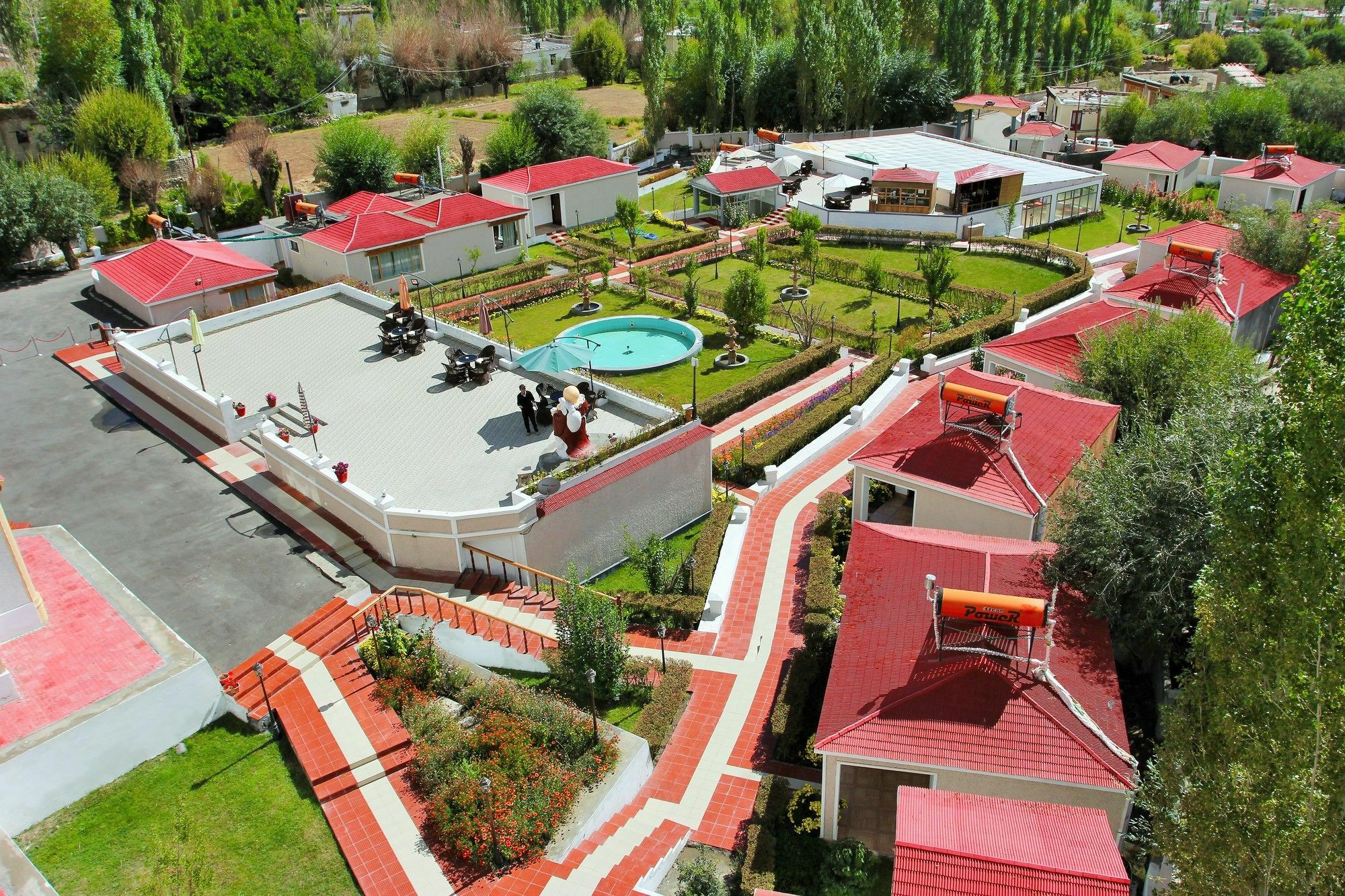 Hotel The Zen Ladakh Leh Esterno foto